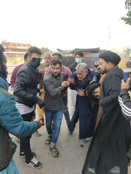 Video / Photos: Pakistani police attack peaceful sit-in protest in solidarity with Parachinar Shia in Karachi