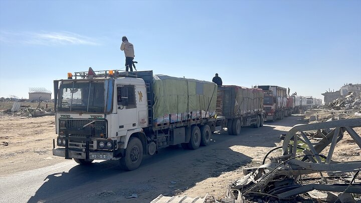 ورود کامیون‌های کمک‌رسانی به غزه