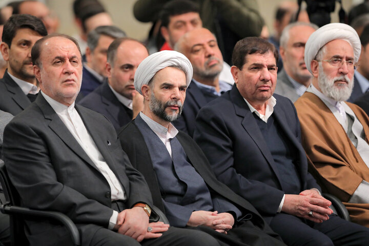 Photos: Producers, entrepreneurs meet with Imam Khamenei