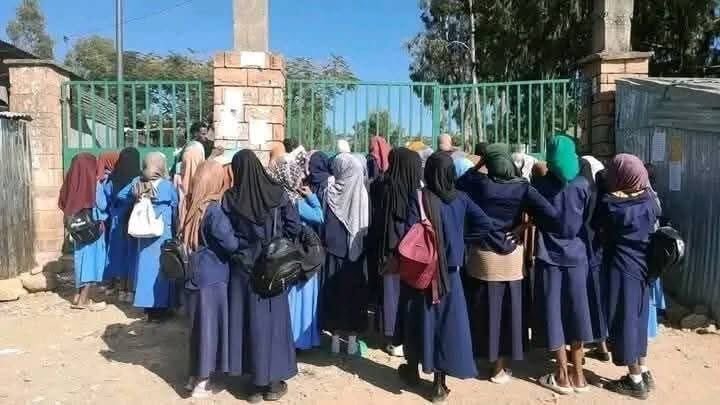 Thousands of Ethiopian Muslims stage rally over Hijab ban in schools