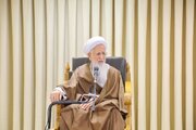 Ayatollah Javadi Amoli: Adopting global perspective necessary when presenting Quranic teachings