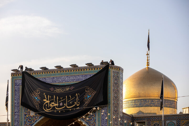 Photos: Razavi shrine covered in black for martyrdom anniv. of Imam Musa al-Kadhim