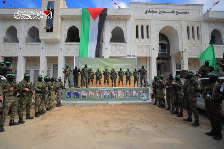 شاهد متداولة لانتشار عناصر "كتائب القسام" و"سرايا القدس" في ميدان فلسطين وسط غزة