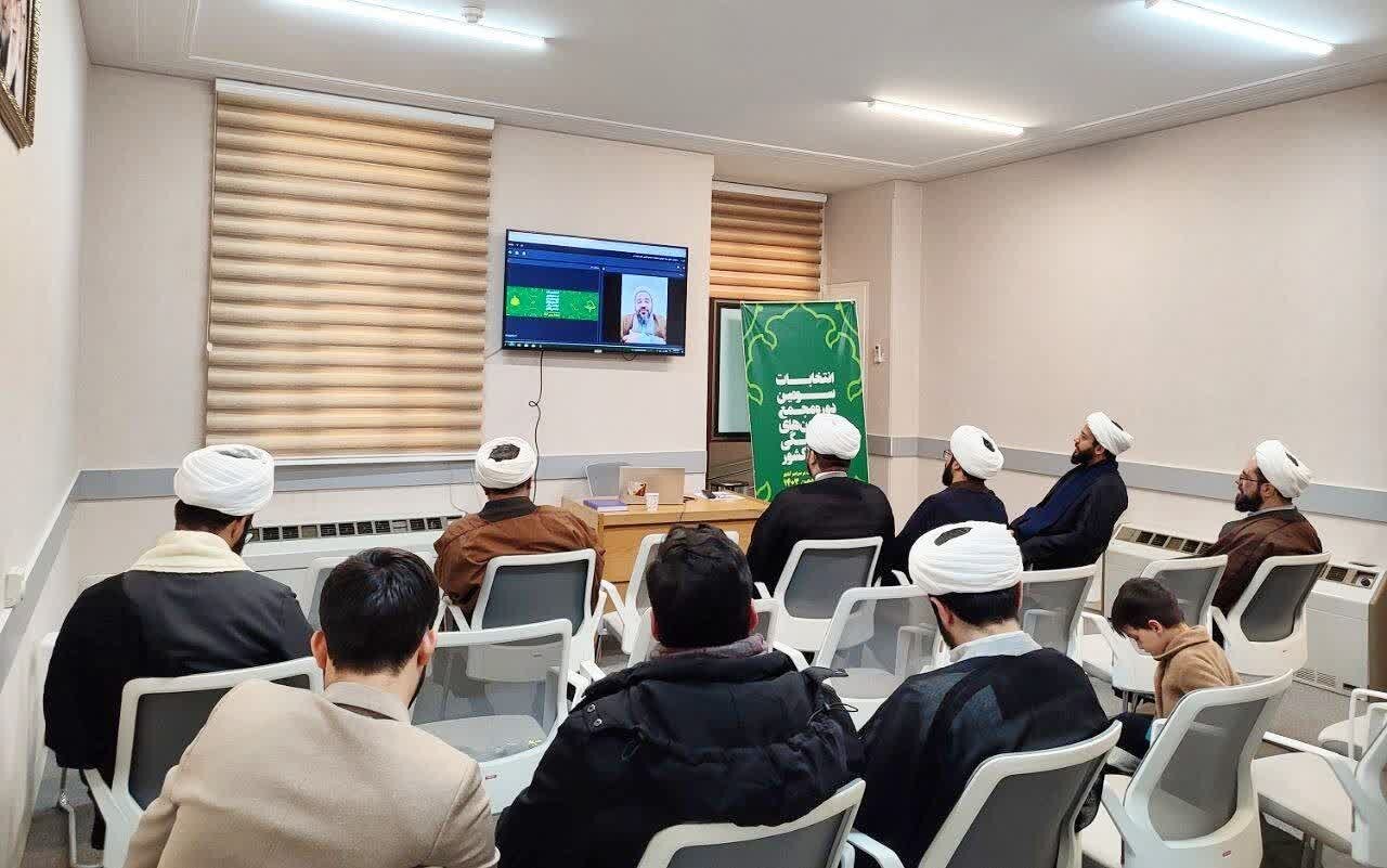 انتخابات مجمع کانونهای فرهنگی تبلیغی استان قم برگزار شد