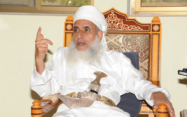 مفتی عمان: موضع قاطع رزمندگان یمنی، پاسخی عادلانه به جنایات رژیم اشغالگر اسرائیل است