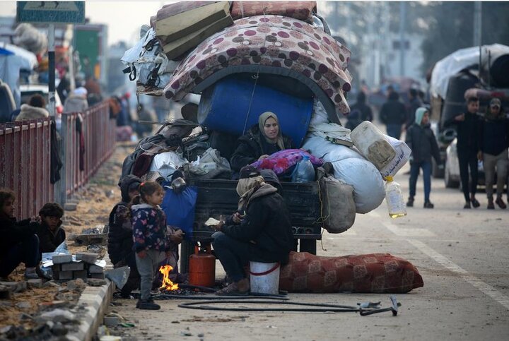 تقرير مصور/ الفرحة والسعادة تغمر النازحين الفلسطينيين العائدين الى مناطقهم بعد 15 من الإبادة بحقهم