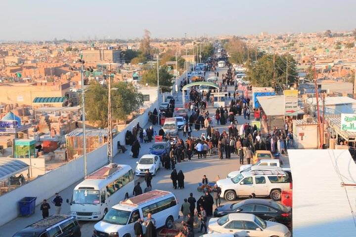 تقرير مصور/ ضمن طقوس زيارة المبعث النبوي الشريف..إجراءات مشددة في مقبرة وادي السلام بالنجف الأشرف