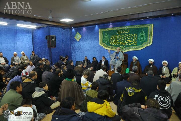 Photos: Eid al-Mab'ath celebrated in Qom, Iran