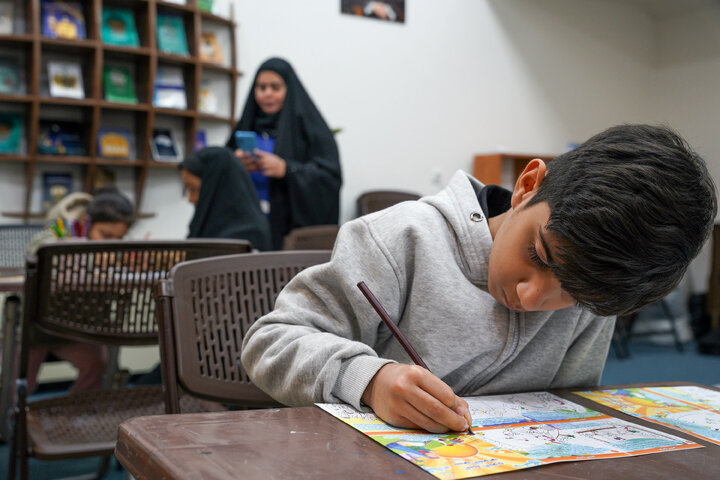 Photos: Imam Reza shrine holds training workshop for Bahraini youth