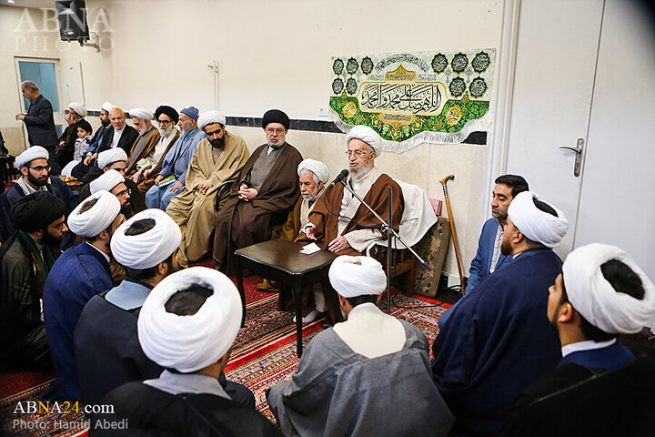 Photos: Turban ceremonies held at offices of Grand Ayatollahs in Qom, Iran