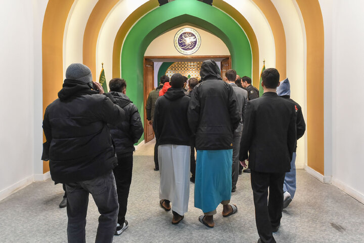 Photos: Participants of 41st Intl. Quran Competition visit Service Portico exhibition in Imam Reza shrine