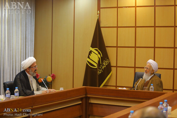 Photos: Universities Professors from Islamic countries meet with Ayatollah Javadi Amoli