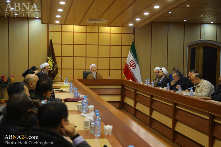 Photos: Universities Professors from Islamic countries meet with Ayatollah Javadi Amoli