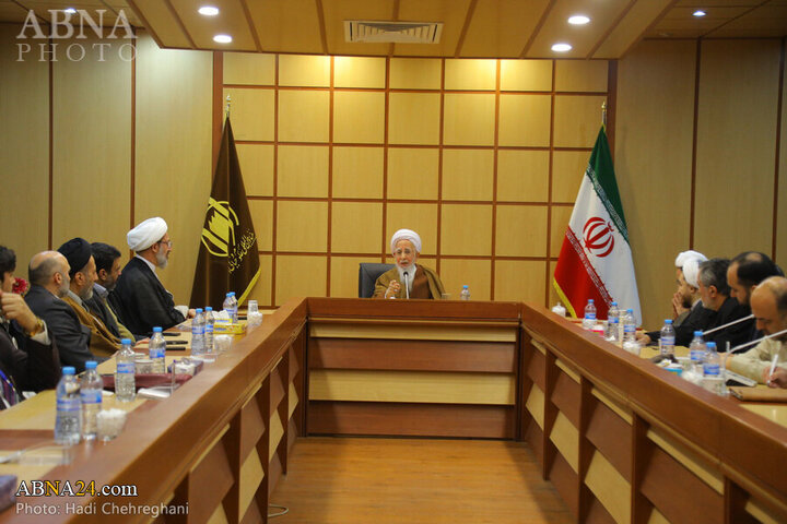 Photos: Universities Professors from Islamic countries meet with Ayatollah Javadi Amoli