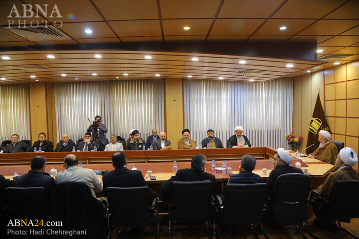 Photos: Universities Professors from Islamic countries meet with Ayatollah Javadi Amoli