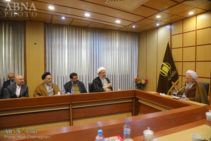 Photos: Universities Professors from Islamic countries meet with Ayatollah Javadi Amoli