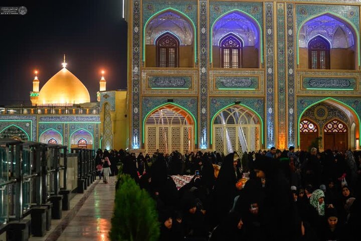 تقرير مصور/ العتبة العلوية المقدسة تستضيف زوار أمير المؤمنين(ع) بمناسبة عيد المبعث النبوي