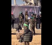 Video: Al-Qassam Brigades hand over Israeli captives Kalderon and Bibas to Red Cross in Khan Younis