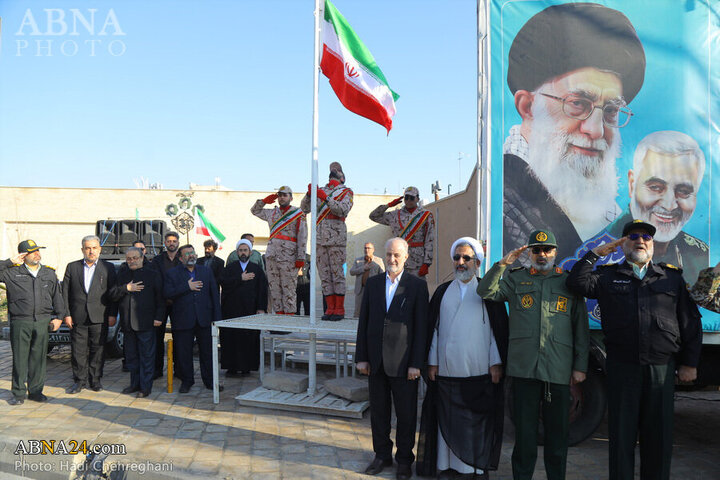 Photos: Commemorating beginning of Fajr decade in Qom