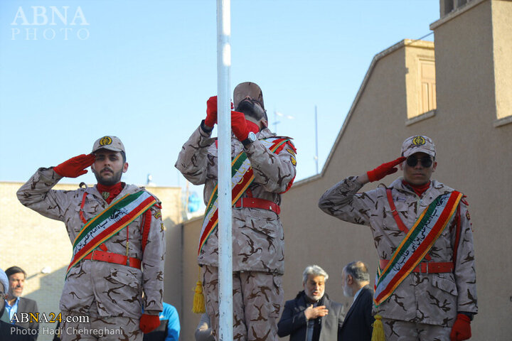 Photos: Commemorating beginning of Fajr decade in Qom