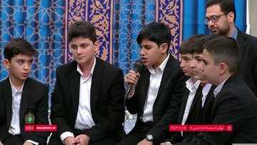 ویدیو | نوای زیبای «حُب‌ الحسین...» در حسینیهٔ امام خمینی(ره) در سالروز ولادت حضرت سیدالشهدا علیه‌السلام.