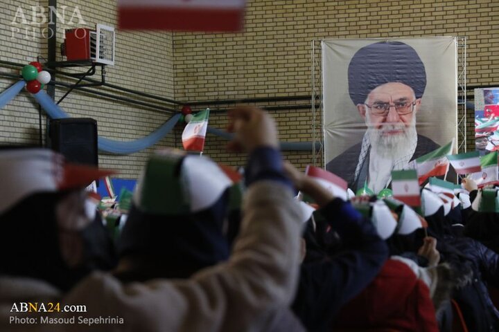 زنگ انقلاب در تبریز