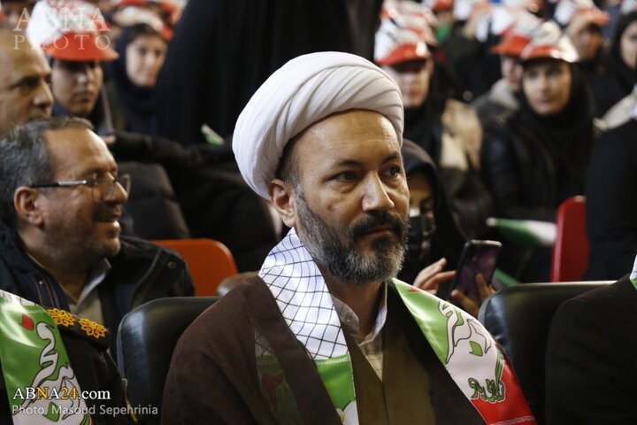 زنگ انقلاب در تبریز