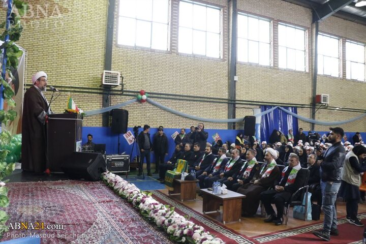 زنگ انقلاب در تبریز