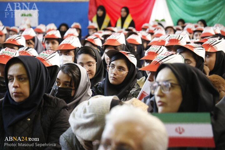 زنگ انقلاب در تبریز