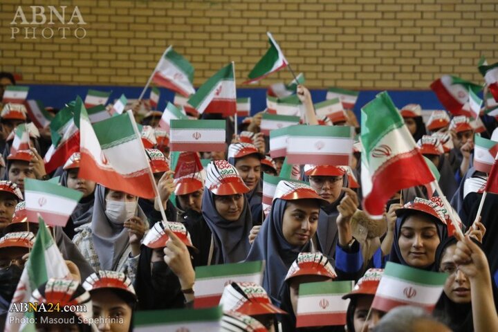زنگ انقلاب در تبریز