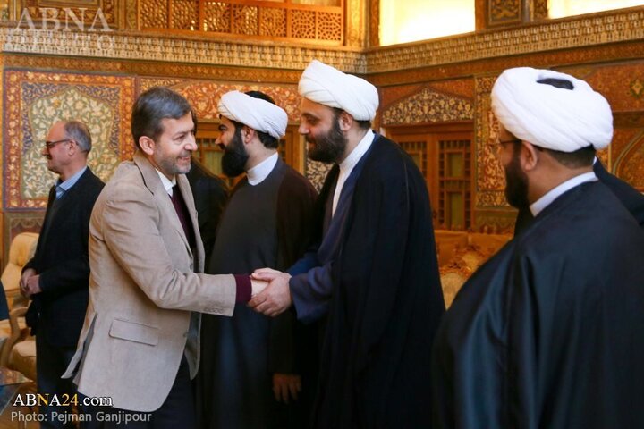 Photos: Session of leaders of divine religions in Isfahan
