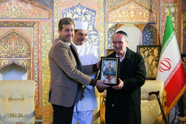 Photos: Session of leaders of divine religions in Isfahan