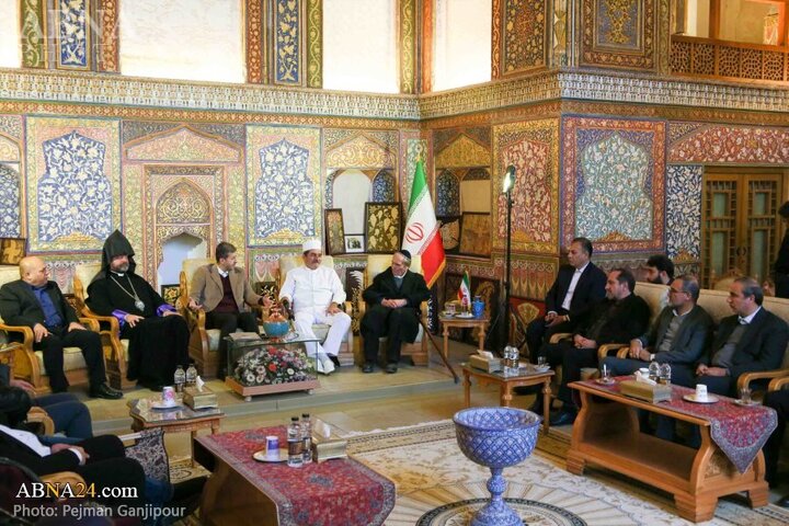 Photos: Session of leaders of divine religions in Isfahan