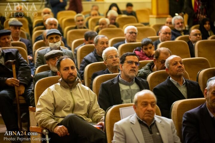 تقرير مصور/ مؤتمر طلائع الثورة الاسلامية في محافظة اصفهان مع حضور جماهيرية