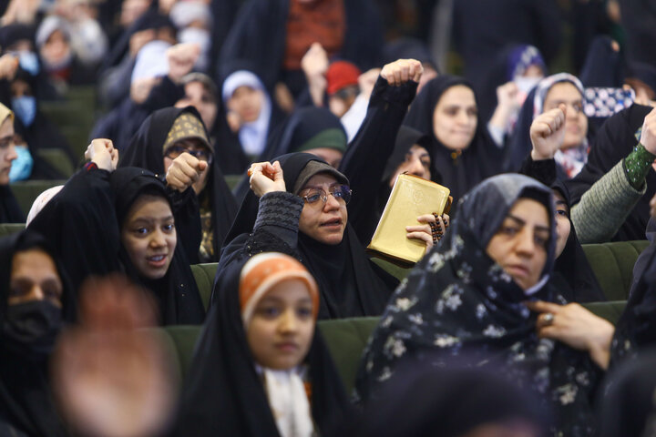 تقرير مصور/ انطلاق المرحلة النهائية للمسابقة الدولية للقرآن الكريم في الحرم الرضوي الشريف