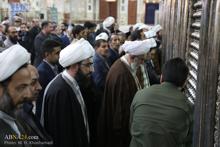 Photos: Secretary-General, staff of AhlulBayt World Assembly pay tribute to Imam Khomeini on anniv. of Islamic Revolution