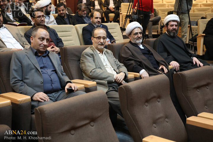 Photos: Secretary-General, staff of AhlulBayt World Assembly pay tribute to Imam Khomeini on anniv. of Islamic Revolution