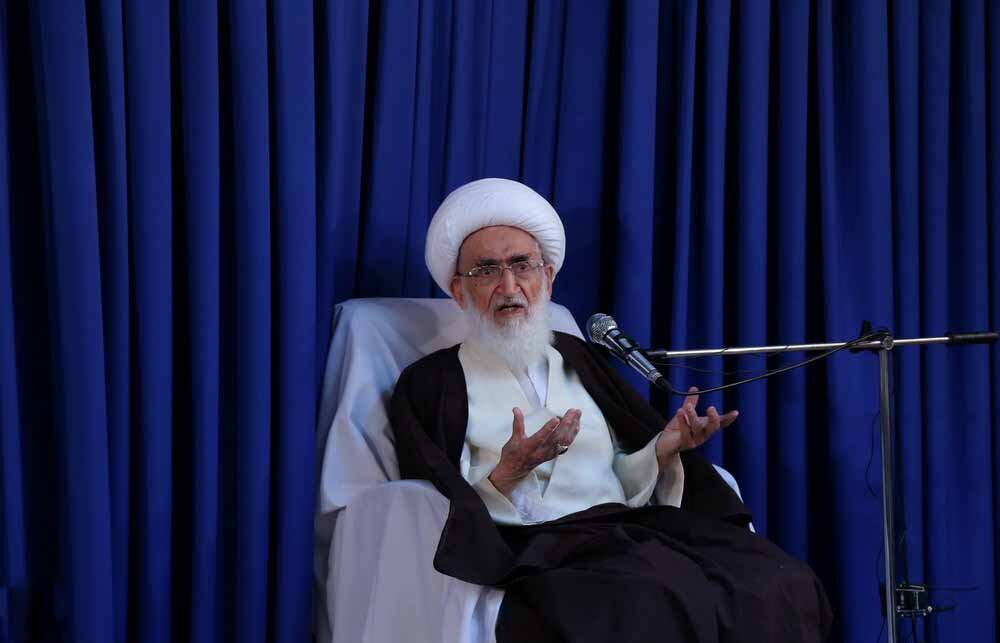 Grand Ayatollah Nouri Hamedani message to AI Conference: World self-proclaimed rulers use AI to exploiting more countries