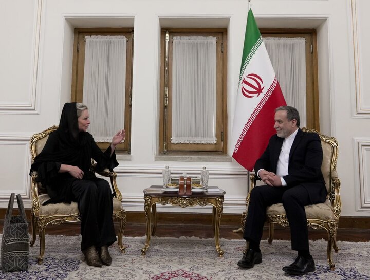 Iran FM reaffirms support for Lebanon’s stability