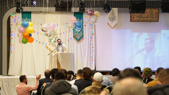 تقرير مصور/ احتفال بالأعياد الشعباينة في مركز الامام علي (ع) بالعاصمة السويدية