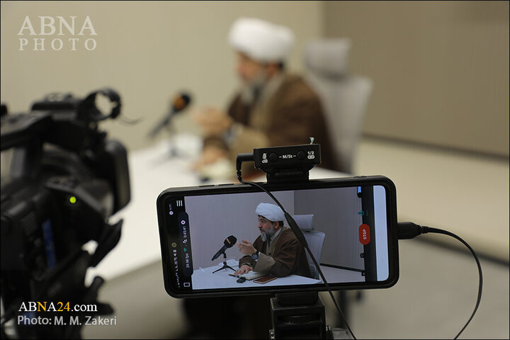 Photos: Session of "Sahifa al-Sajjadiyya in Contemporary World" held at ABNA News Agency