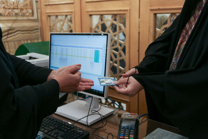گزارش تصویری | دفاتر نذورات بانوان در حرم مطهر رضوی
