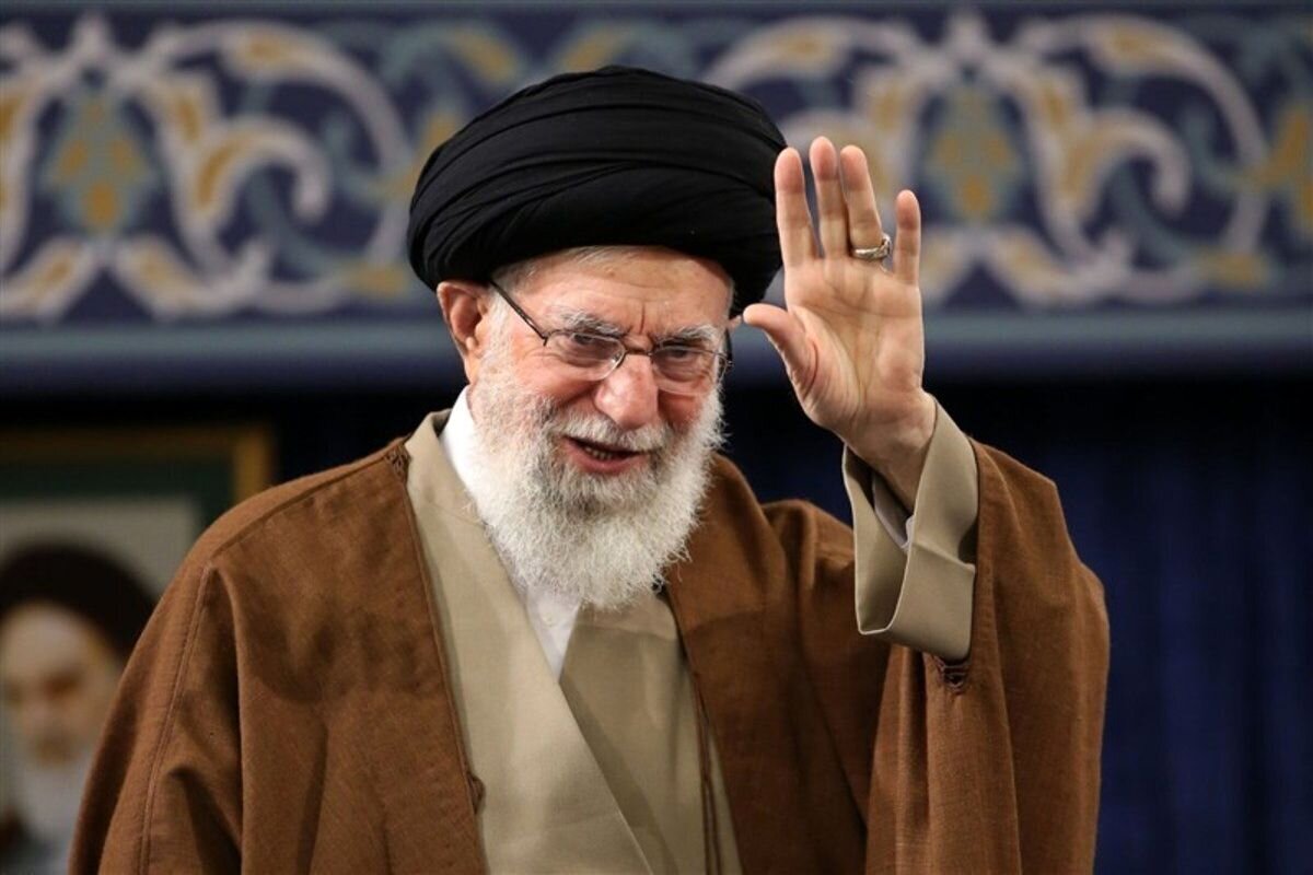 Imam Khamenei agrees to pardon, reduce sentences of over 3,000 convicts