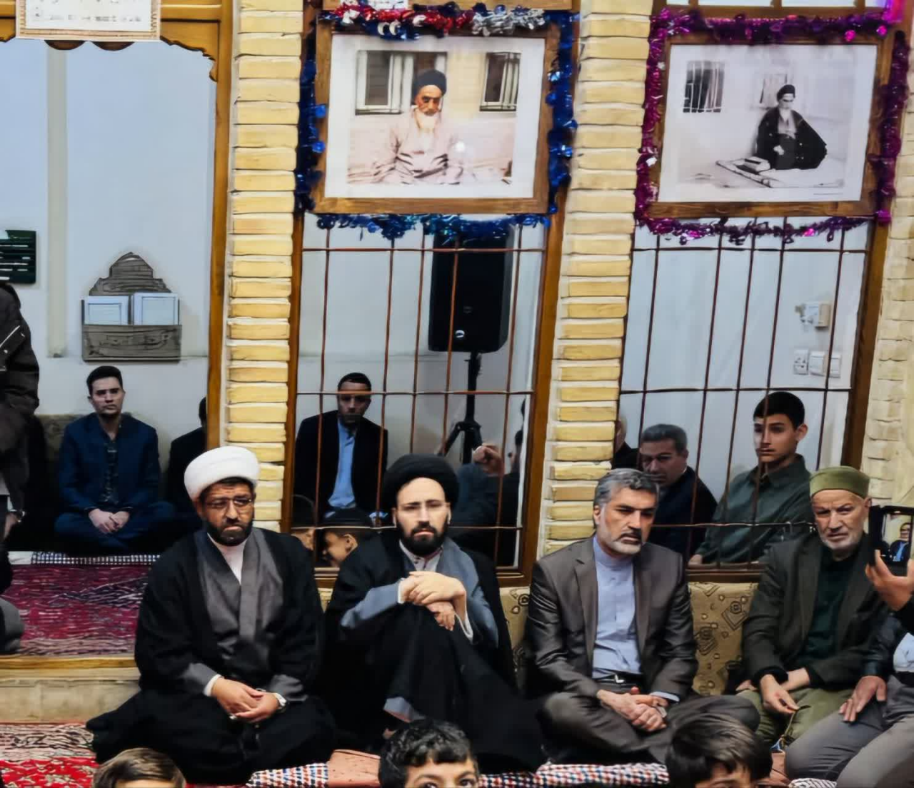 وحدت امت اسلامی؛ از اراده الهی تا مسئولیتهای جهانی در مسیر انقلاب اسلامی