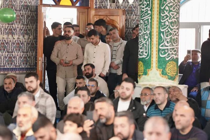 تقرير مصور/ شيعة "تورقوتلو" التركية يحتفلون بالأعياد الشعبانية