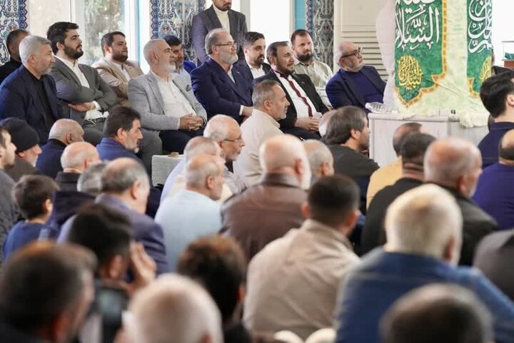 تقرير مصور/ شيعة "تورقوتلو" التركية يحتفلون بالأعياد الشعبانية