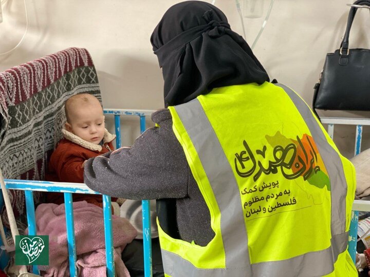 توزيع كميات جديدة من حليب الأطفال في غزة بدعم من الشعب الإيراني