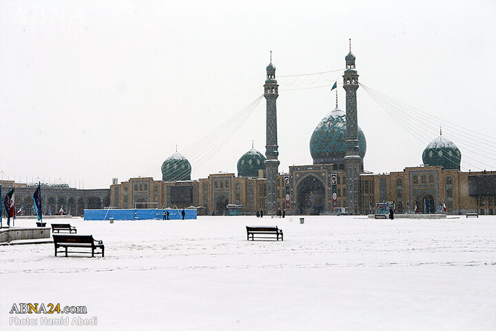 برف در قم