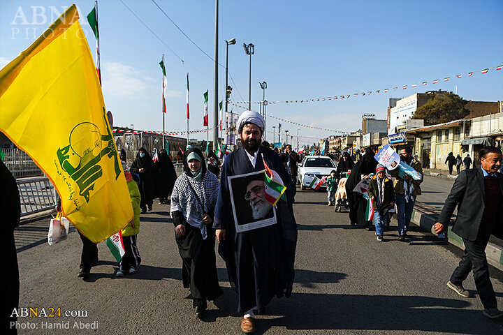 Photos (1): 22 Bahman rally held in Qom