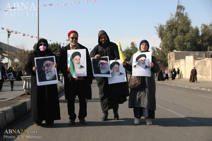 Photos (2): 22 Bahman rally held in Qom